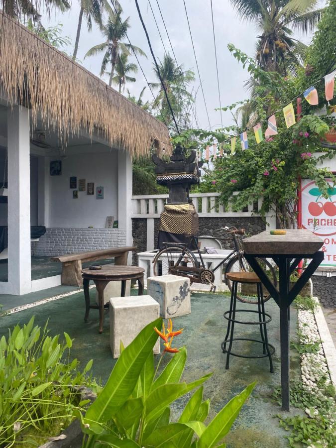 Paca'S Reggae Bar & Hostel Ambat 外观 照片