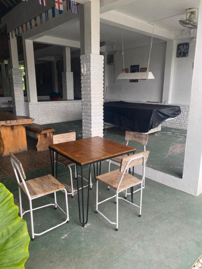 Paca'S Reggae Bar & Hostel Ambat 外观 照片